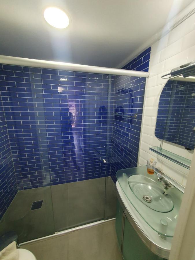 Edificio,terraço Do Atlantico, 2 Quartos, 2 Banhos, No Aterro Da De Iracema