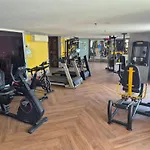 Edificio,Terraço do Atlantico, 2 quartos, 2 banhos, no Aterro da Praia de Iracema