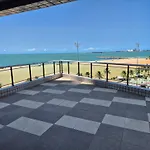 Edificio,Terraço do Atlantico, 2 quartos, 2 banhos, no Aterro da Praia de Iracema